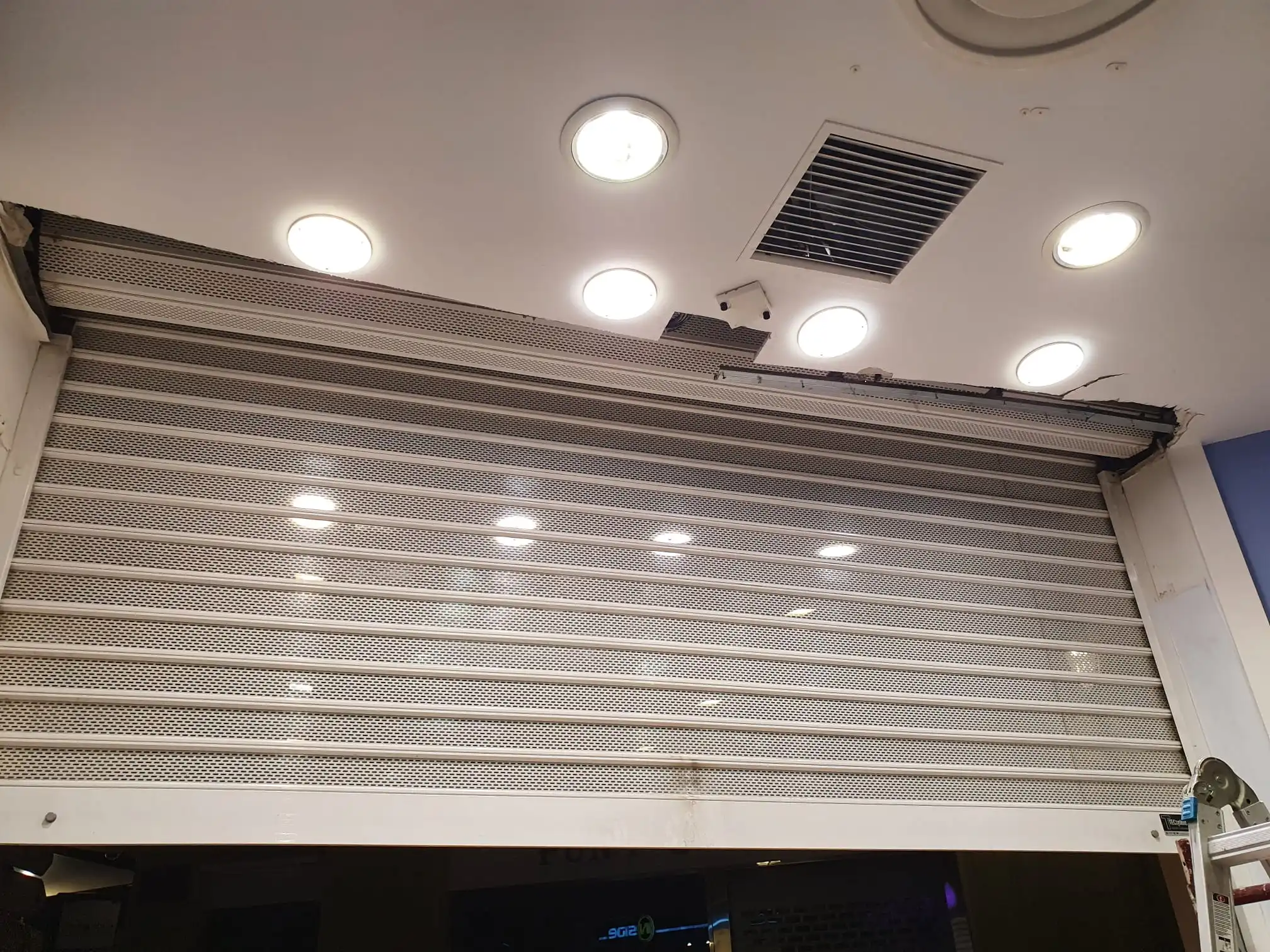 Mantenimiento de persianas metálicas en Burjassot Reparacion de persianas metálicas Burjassot